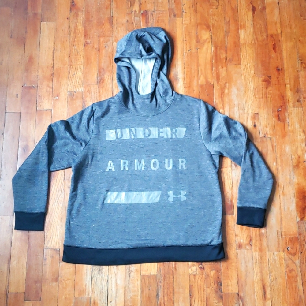 Under Armour | Loose Fit Hoodie | Juniors XL | Gray with black ribbed detail